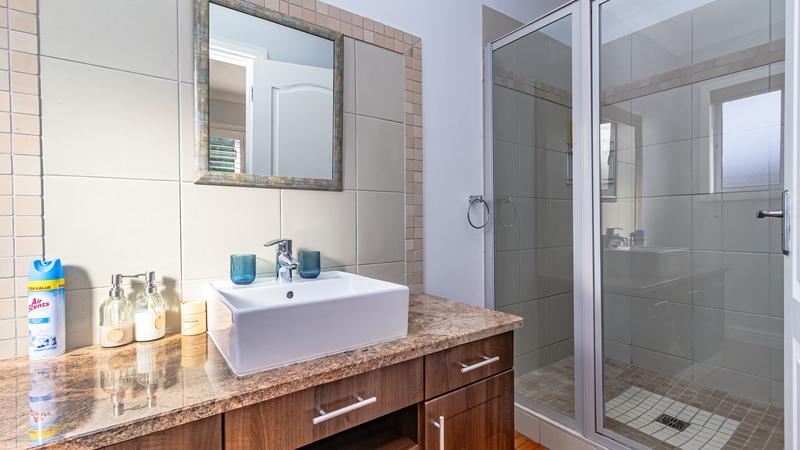 5 Bedroom Property for Sale in Southern Cross Western Cape